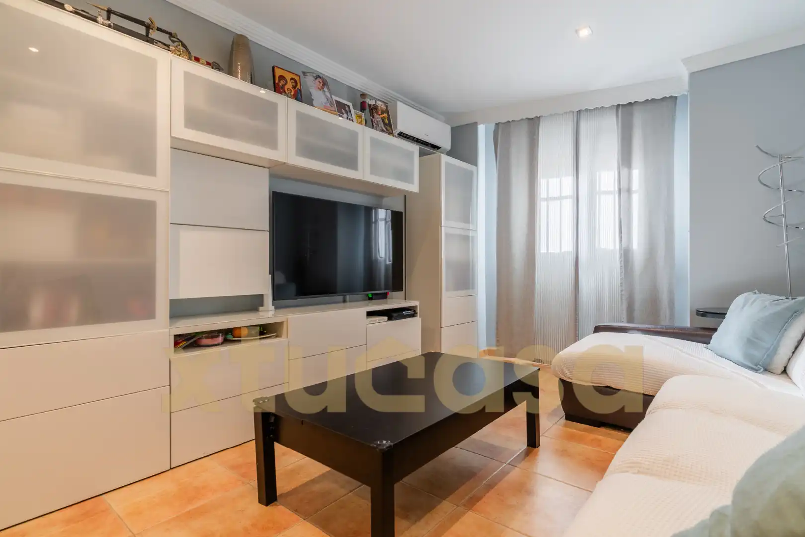 Living room of Detached homes for sale in San Fernando  with Air Conditioner, Terrace and Oven