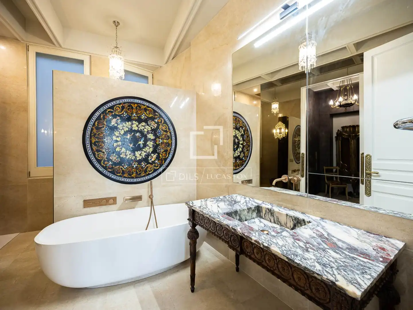 Bathroom of Flat for sale in Barcelona  with Air Conditioner, Heating and Furnished