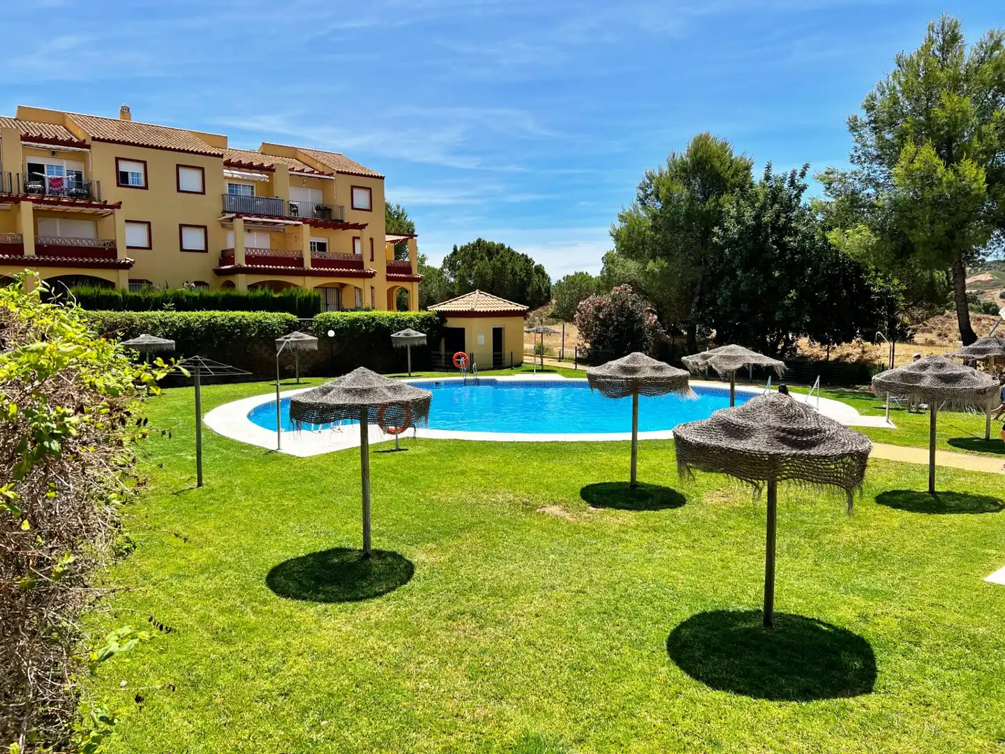 Piscina de Apartament en venda en Ayamonte amb Jardí privat, Terrassa i Piscina comunitària
