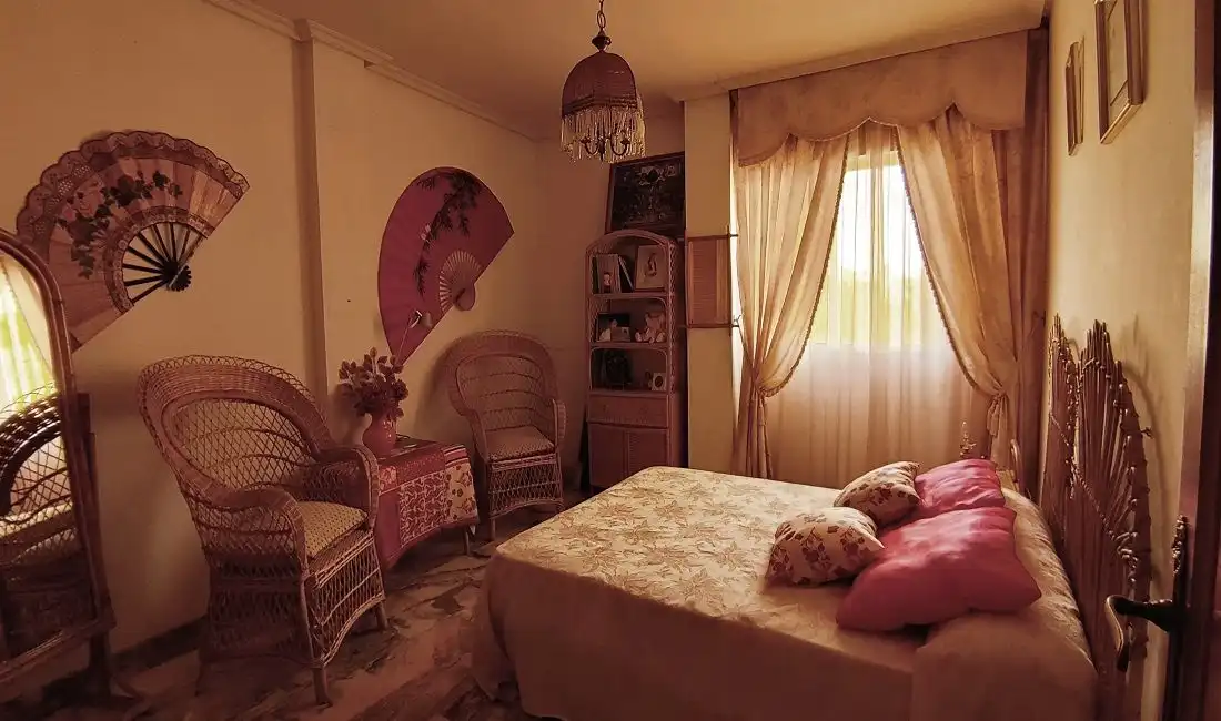 Bedroom of Houses for sale in Plasenzuela  with Terrace, Furnished and Washing machine