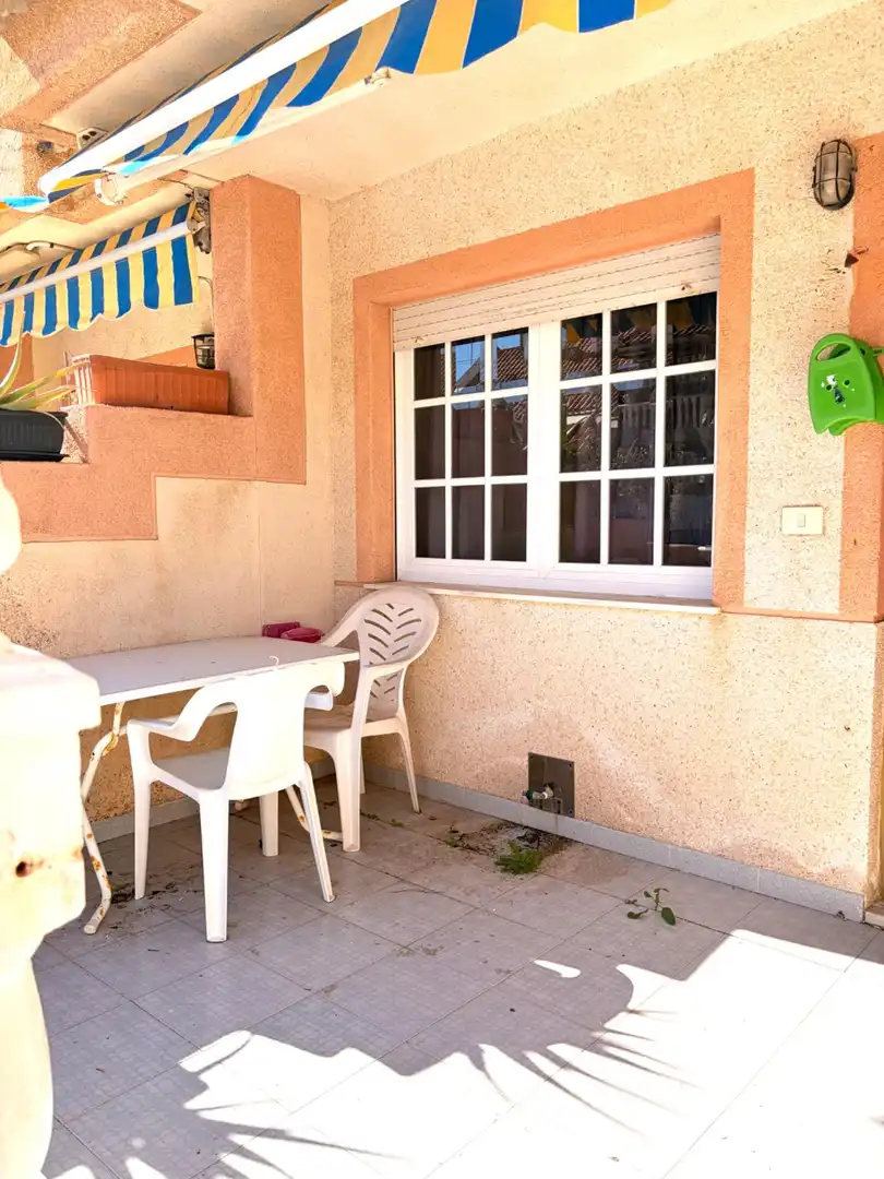 Adosado con terraza en venta en Torre de la Horadada, imagen 2