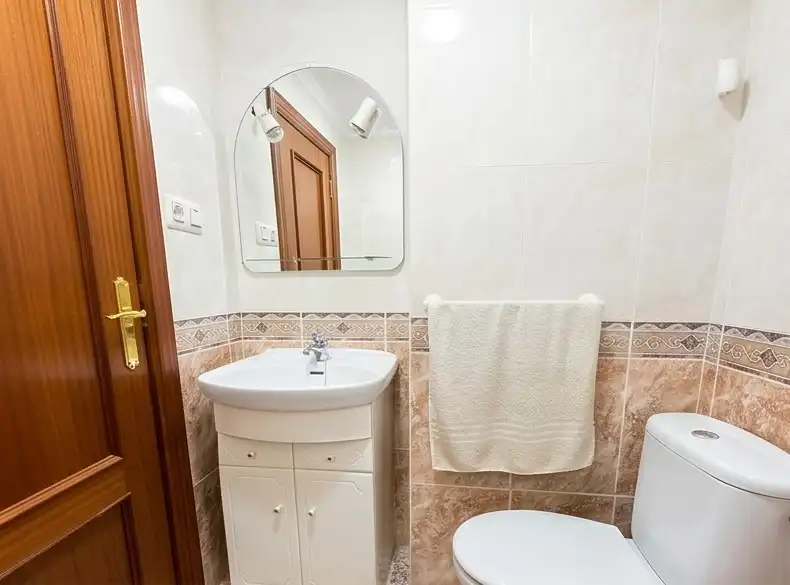 Piso en venta en Calle de Navalmoral de la Mata, Las Águilas