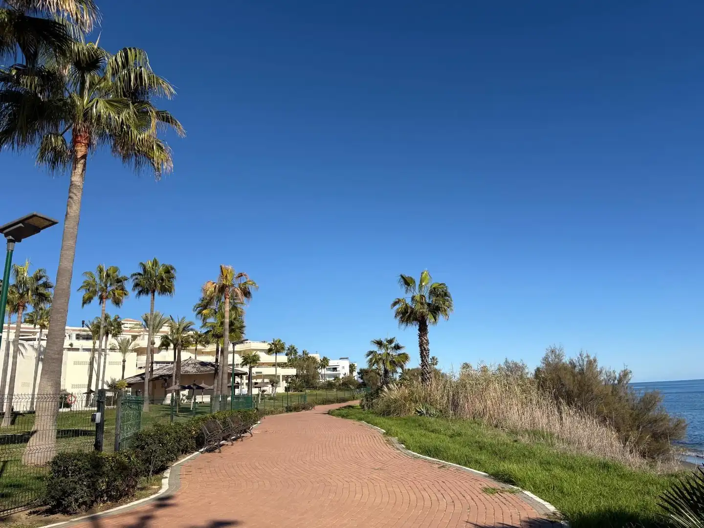 Piso en venta en Estepona, Málaga