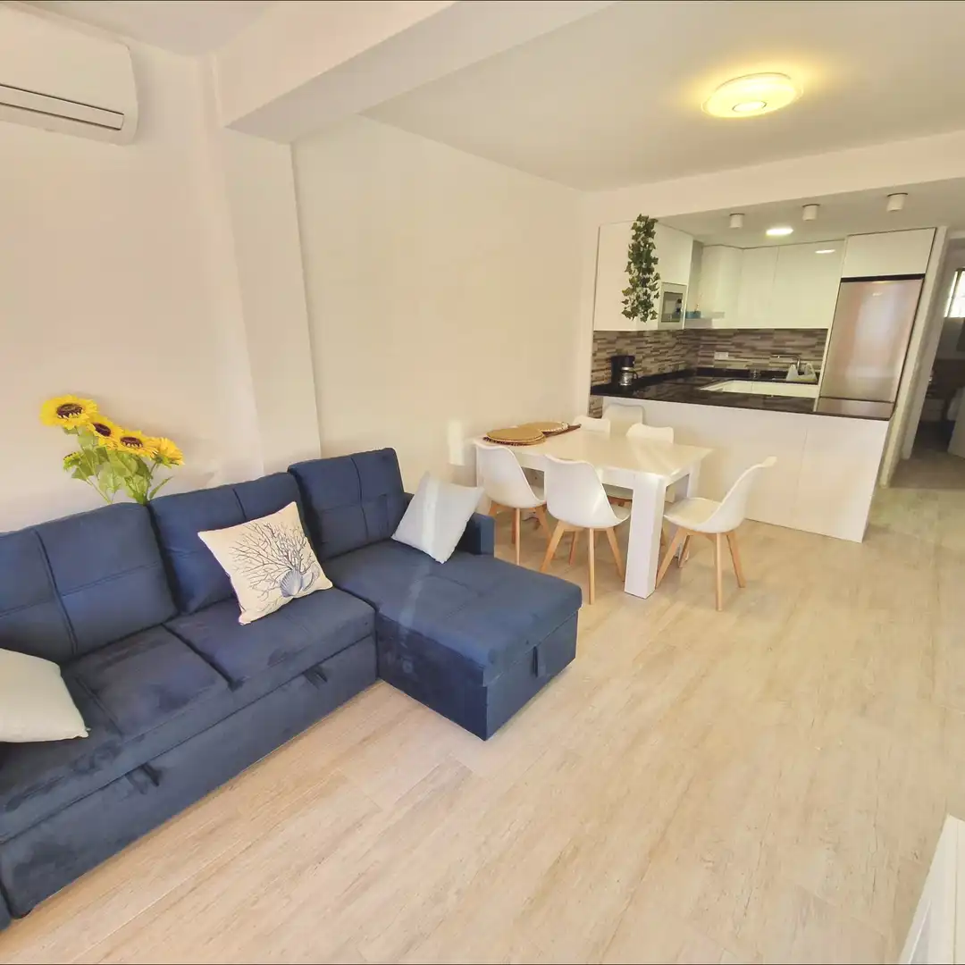 Sala de estar de Piso en venta en Benidorm con Aire acondicionado, Calefacción y Jardín privado