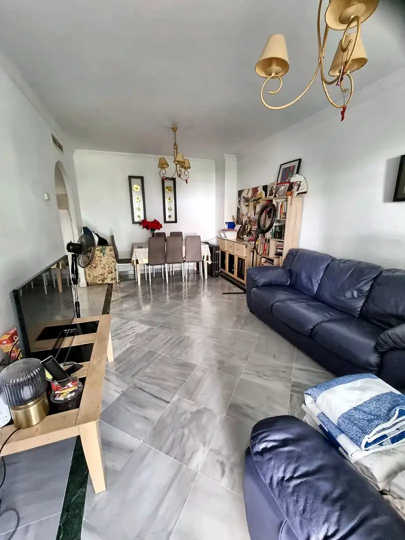 Sala d'estar de Apartament en venda en Nueva Andalucía