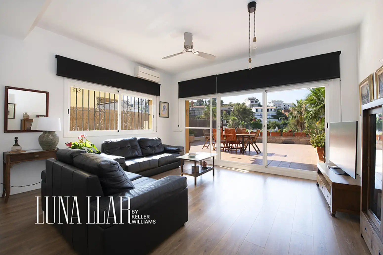 Terrace of Detached homes for sale in Sitges  with Air Conditioner, Heating and Private garden