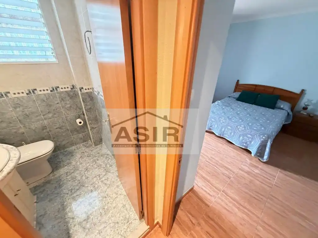 Bathroom of Flat for sale in Alzira