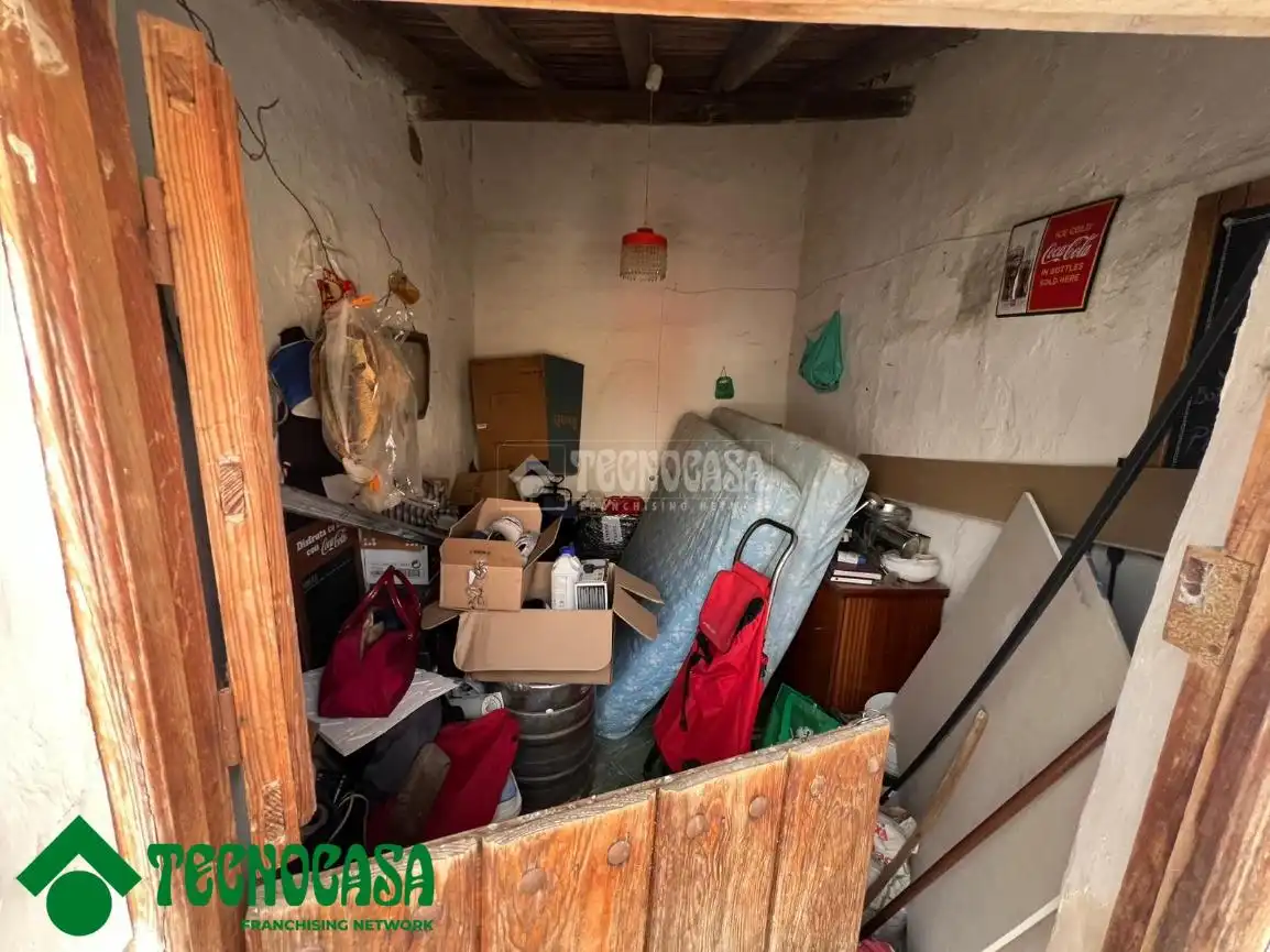 House with garden for sale in La Puebla de Montalbán, imagen 36