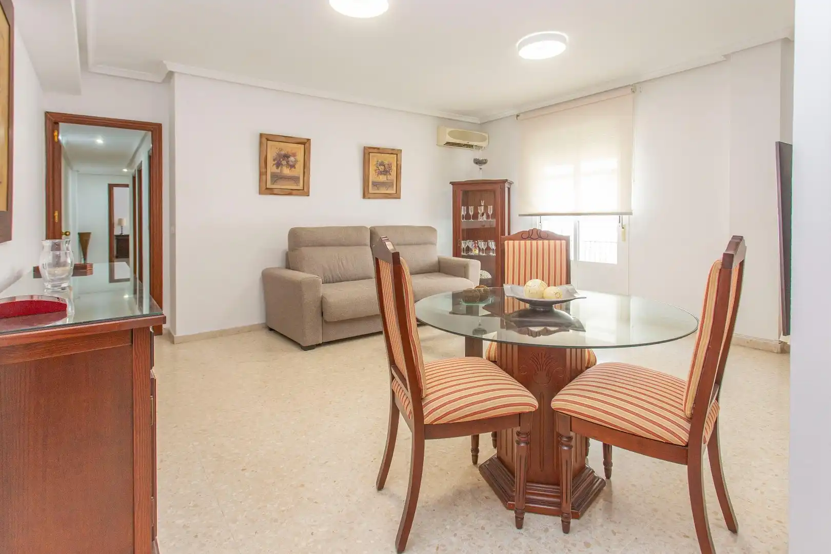 Sala d'estar de Pis en venda en Jerez de la Frontera amb Aire condicionat