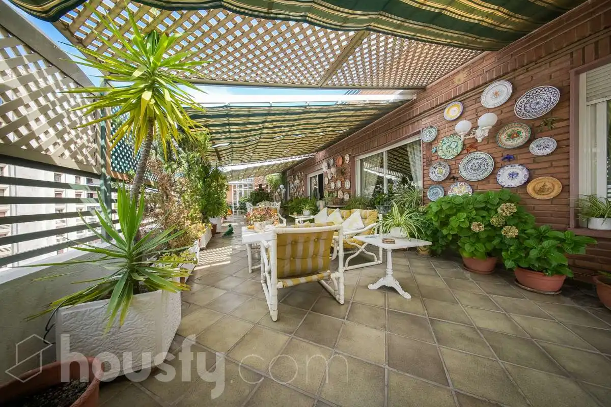 Piso con jardín en venta en Calle Fernando el Católico ., imagen 3