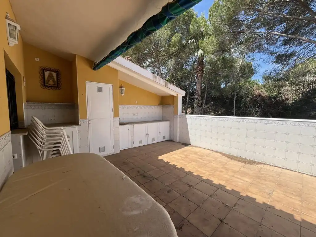 Jardí de Casa o xalet en venda en Orihuela amb Jardí privat, Terrassa i Traster
