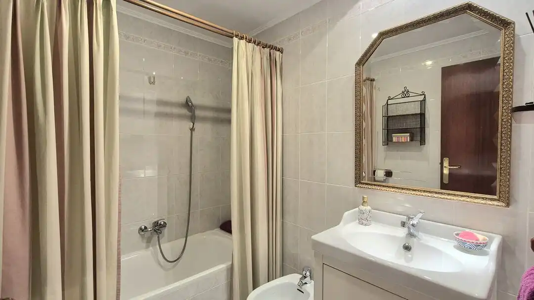 Piso con terraza en venta en Calle del Concejo de Egüés 18, imagen 13