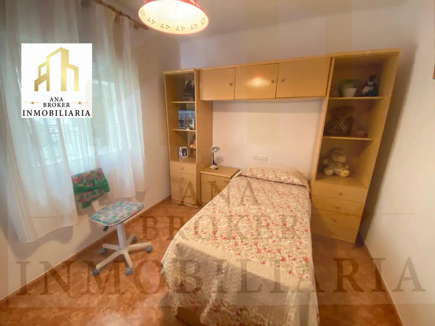 Schlafzimmer von Wohnung zur Miete in Ronda mit Möbliert, Ofen und Waschmaschine