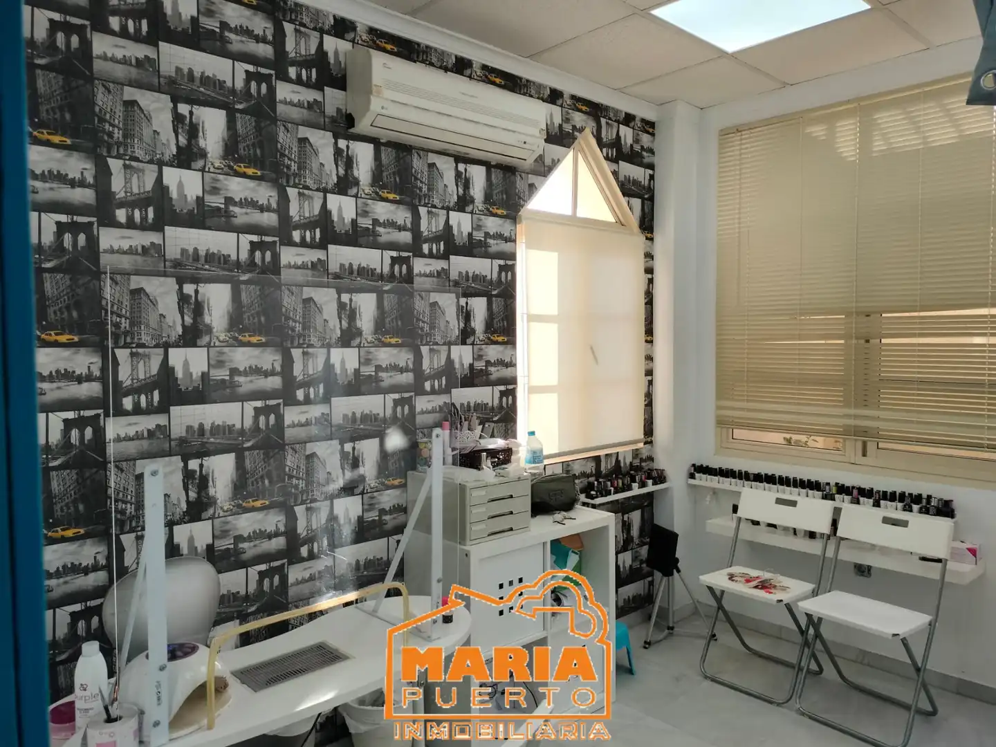Office for rent in Puerto de la Torre - Atabal