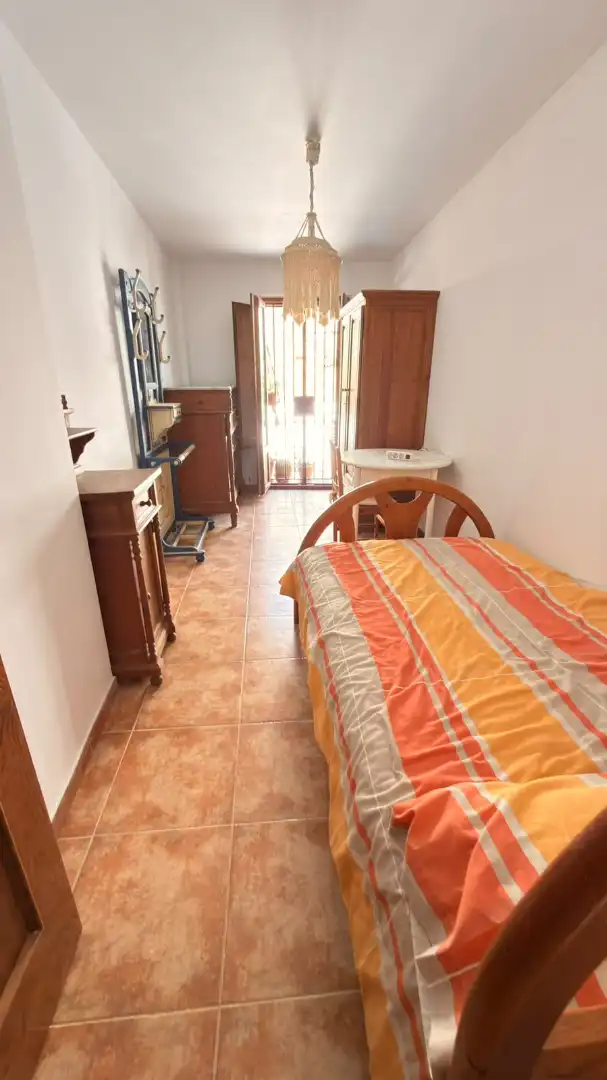 Bedroom of Flat for rent in Albaicín