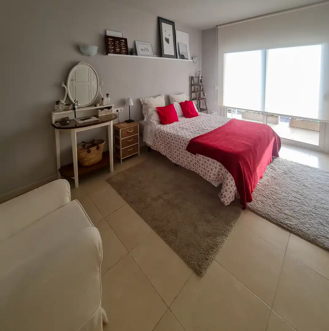 Habitación de Casa adosada en venta en Begur con Aire acondicionado, Calefacción y Jardín privado