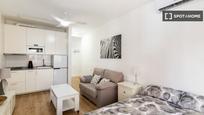 Bedroom of Flat to rent in  Barcelona Capital  with Air Conditioner, Heating and Furnished