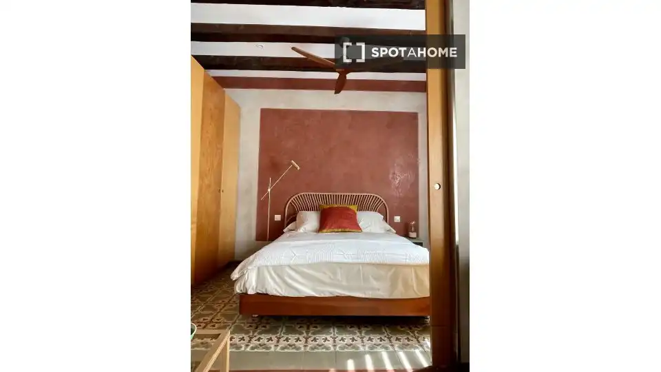 Room in La Barceloneta