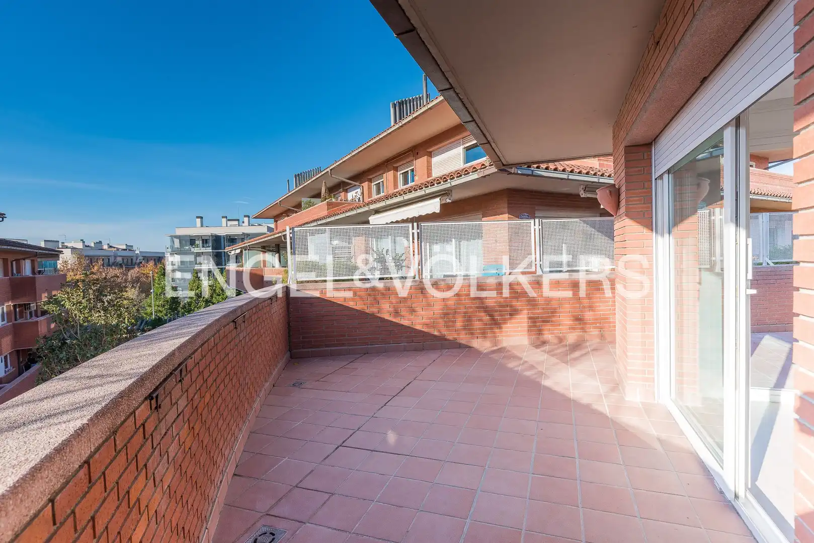 Terrassa de Pis de lloguer en Sant Cugat del Vallès amb Aire condicionat, Calefacció i Parquet