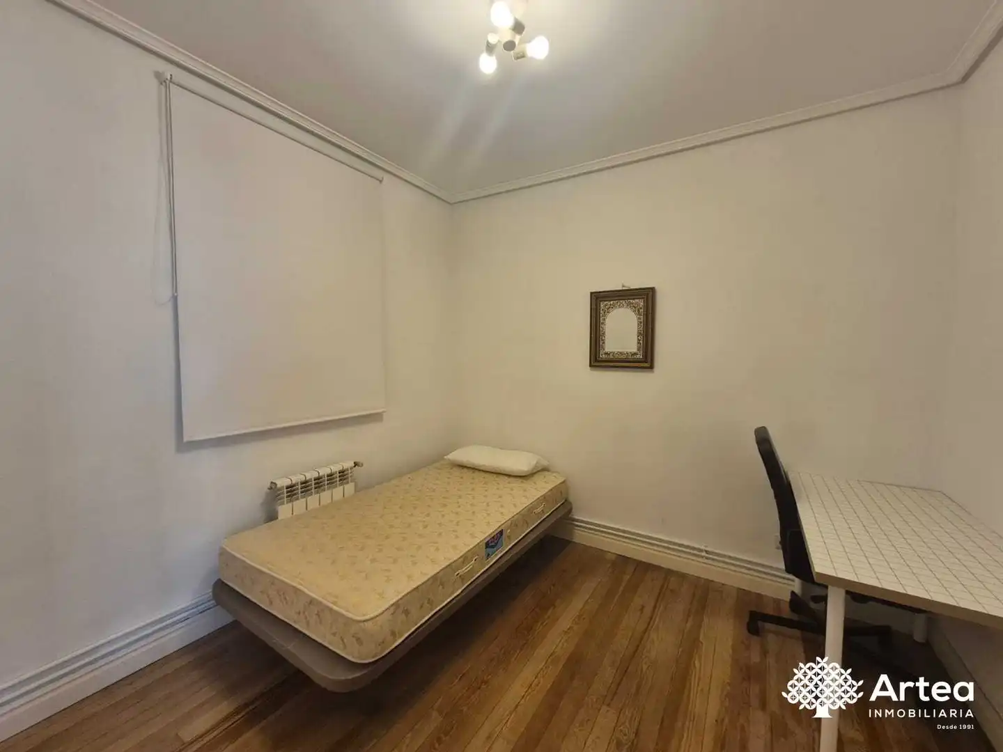 Bedroom of Flat for rent in Bilbao   with Heating, Oven and Washing machine