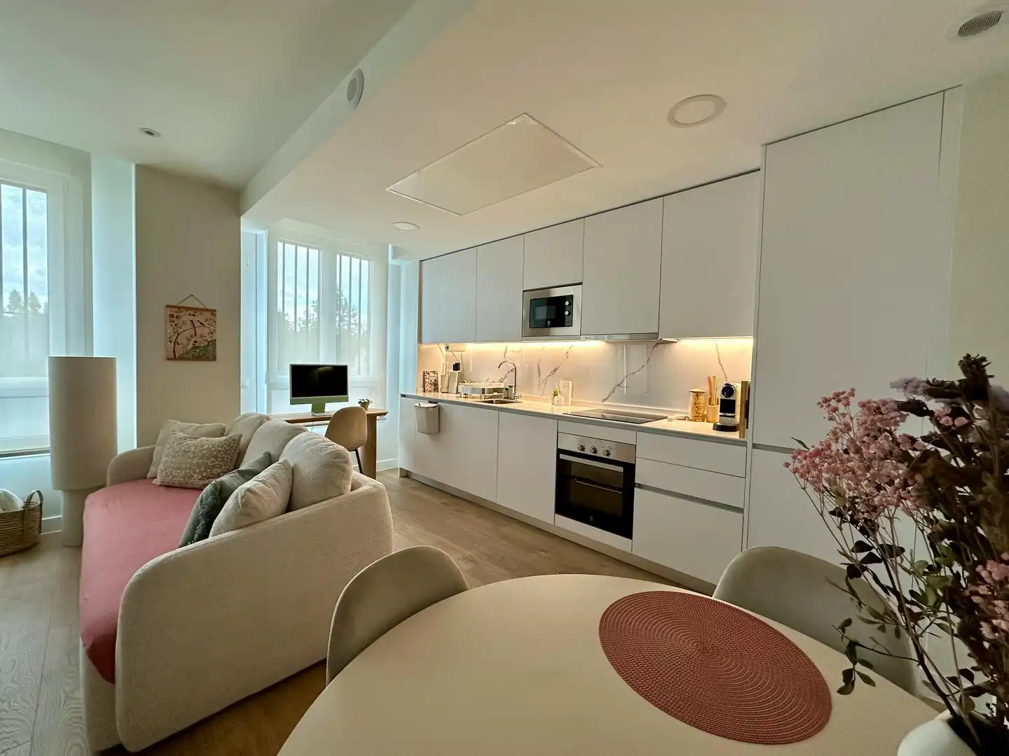 Kitchen of Flat for rent in Madrid  with Air Conditioner, Heating and Private garden