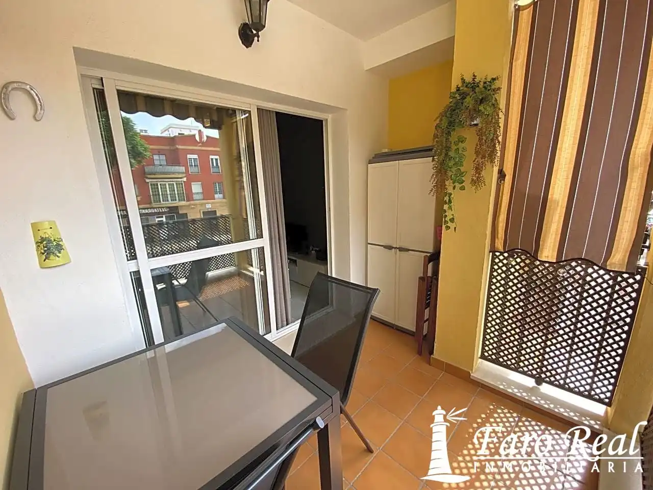 Terraza de Apartamento de alquiler en Sanlúcar de Barrameda con Aire acondicionado, Terraza y Amueblado