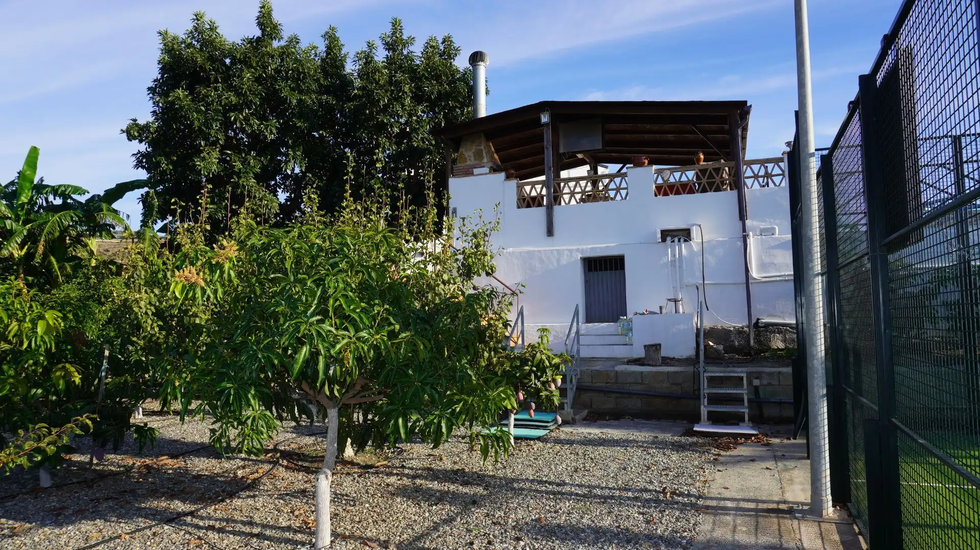 Vista exterior de Finca rústica en venda en Motril amb Aire condicionat, Terrassa i Traster