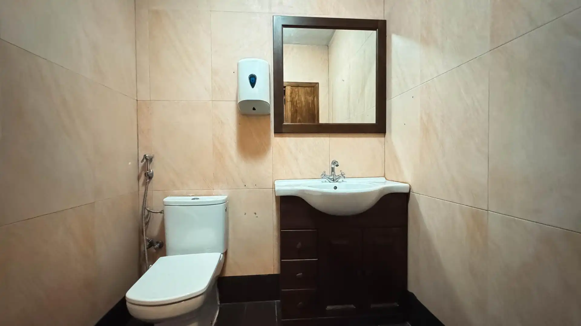 Bany de Casa o xalet en venda en Monóvar  / Monòver amb Aire condicionat, Calefacció i Jardí privat