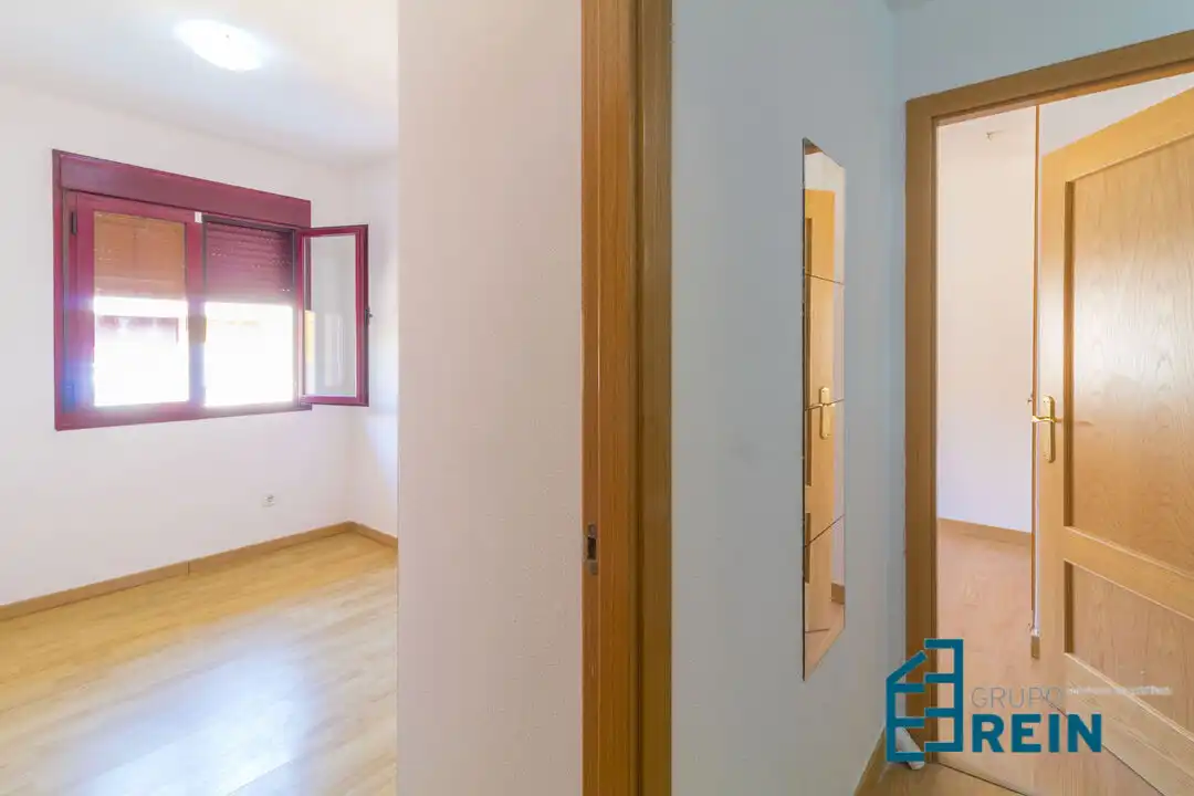 Piso de alquiler en Magán con Calefacción, Piscina y Balcón