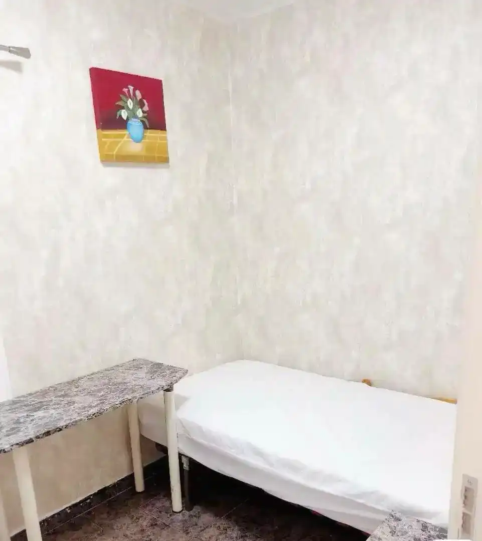 Bedroom of Flat for rent in Badalona  with Private garden, Parquet flooring and Storage room