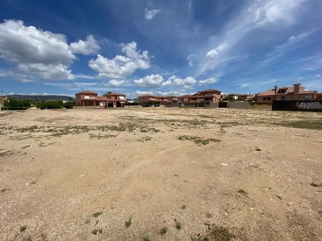 Terrenys i solars en venda a Villa del Prado, imagen 4
