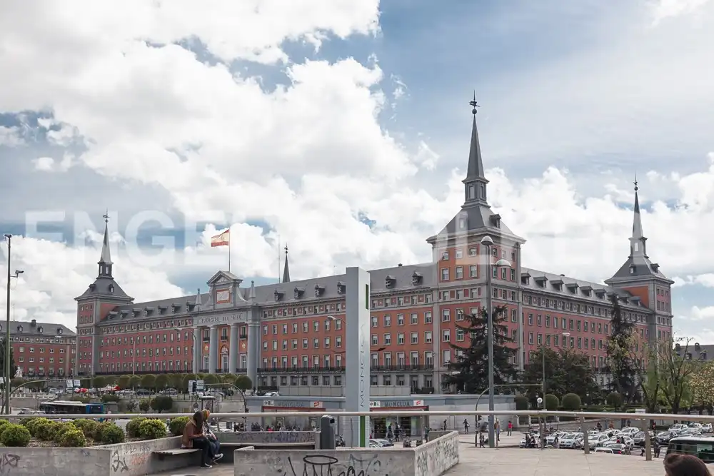 Exterior view of Flat for rent in Madrid  with Air Conditioner and Heating
