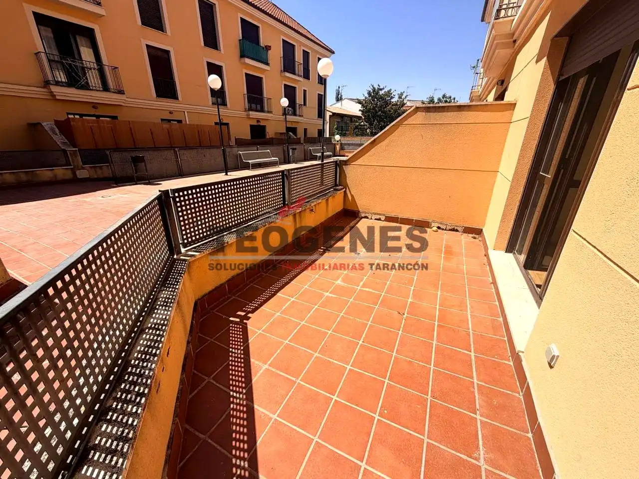 Apartment with lift for sale in Calle Ronda de San Isidoro, imagen 3