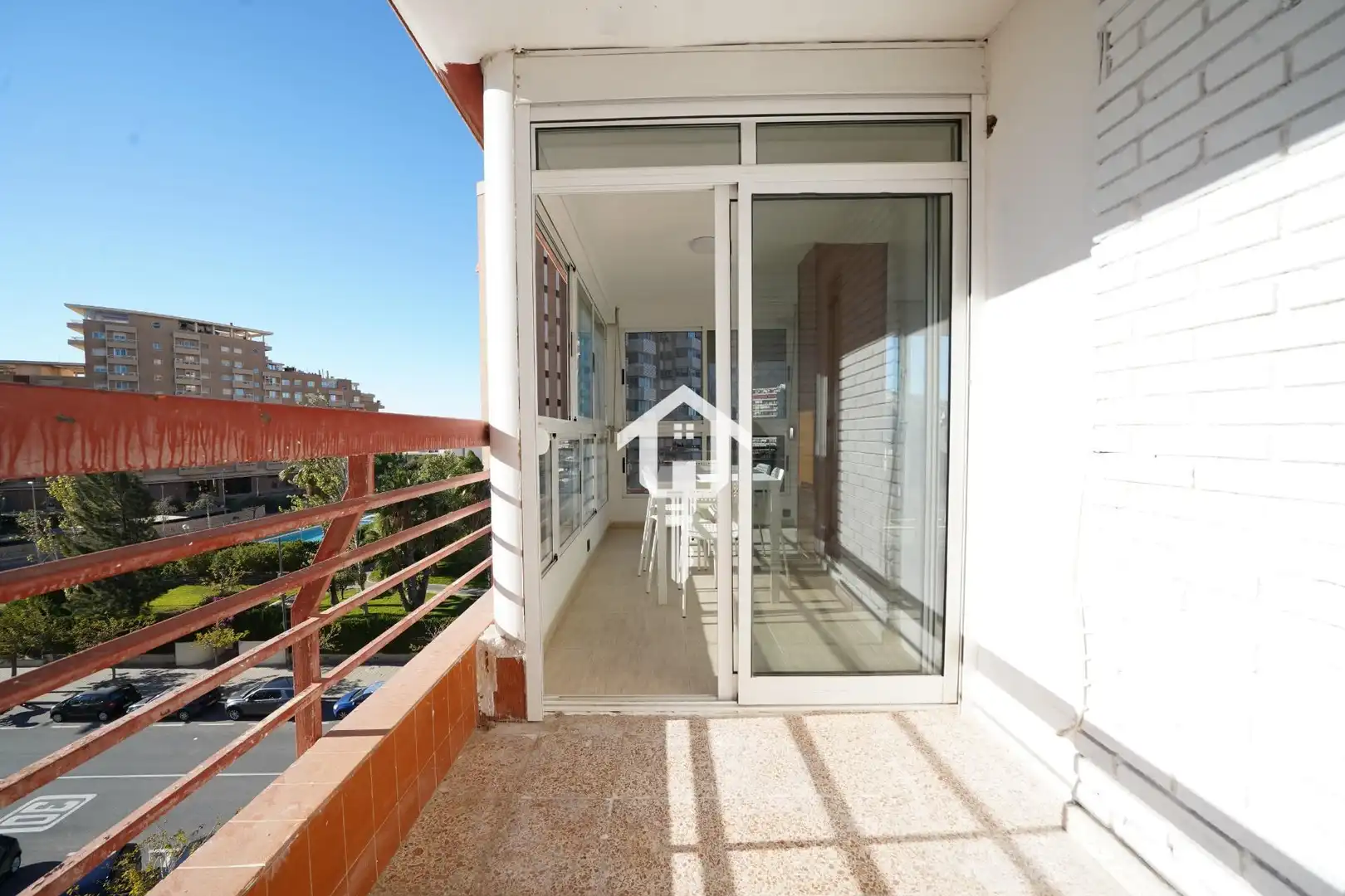 Terrassa de Pis en venda en Alicante / Alacant amb Terrassa, Moblat i Piscina comunitària
