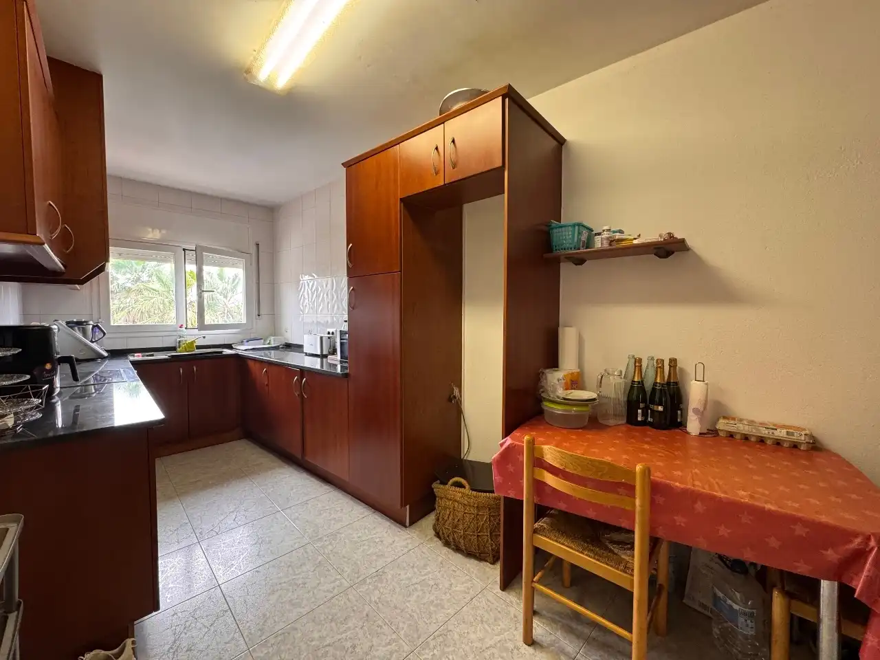 Küche von Country house zum Verkauf in Jafre mit Heizung, Terrasse und Balkon