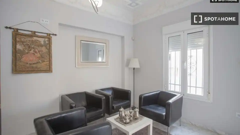 Sala de estar de Piso de alquiler en Sevilla con Aire acondicionado, Calefacción y Amueblado