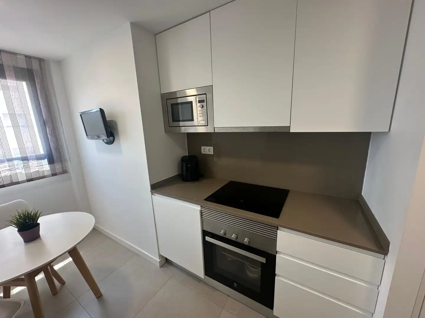 Cocina de Piso de alquiler en Badalona con Calefacción, Parquet y Trastero