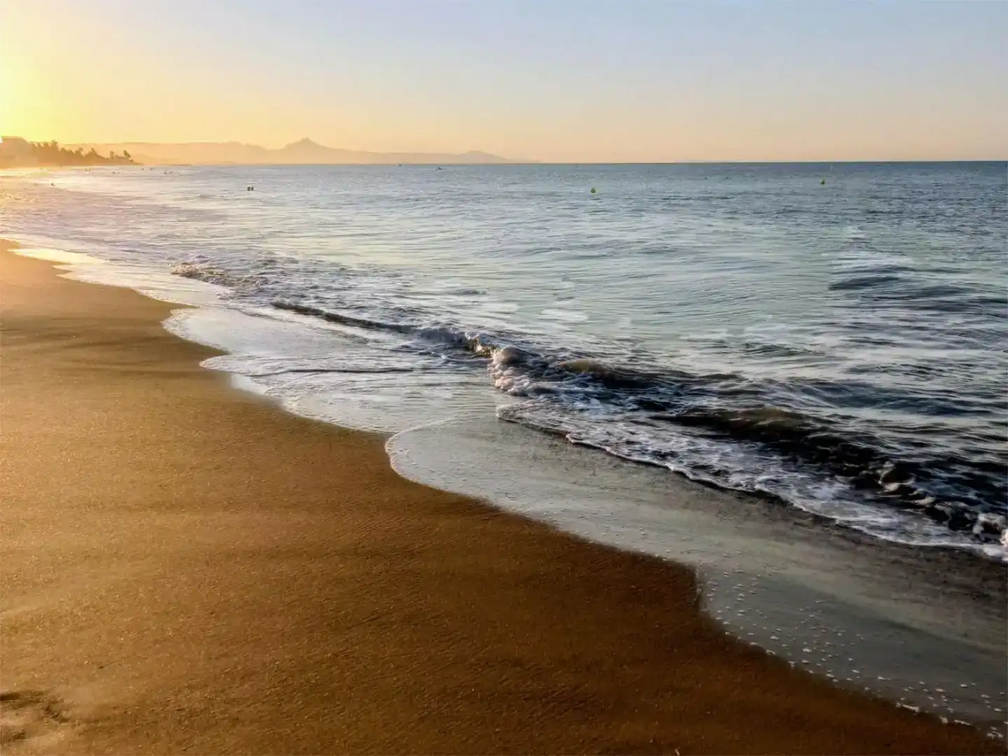 Außenansicht von Wohnung zur Miete in Dénia mit Klimaanlage, Privatgarten und Schwimmbad