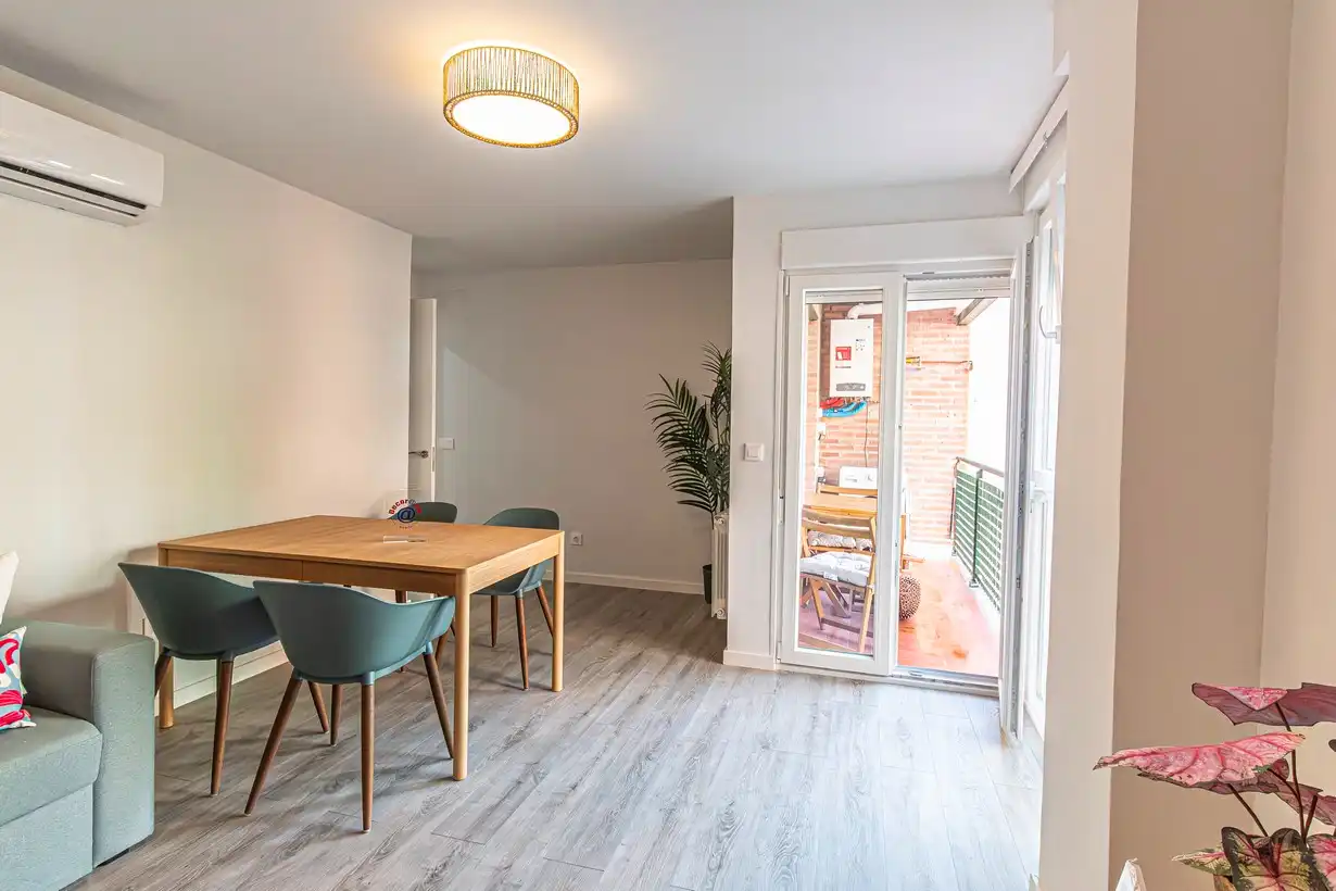 Dining room of Flat for sale in Madrid  with Air Conditioner, Heating and Terrace