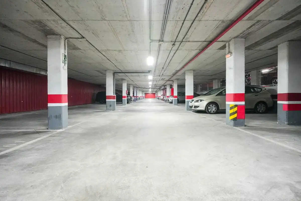 Parking of Attic for sale in Madrid  with Air Conditioner, Heating and Private garden