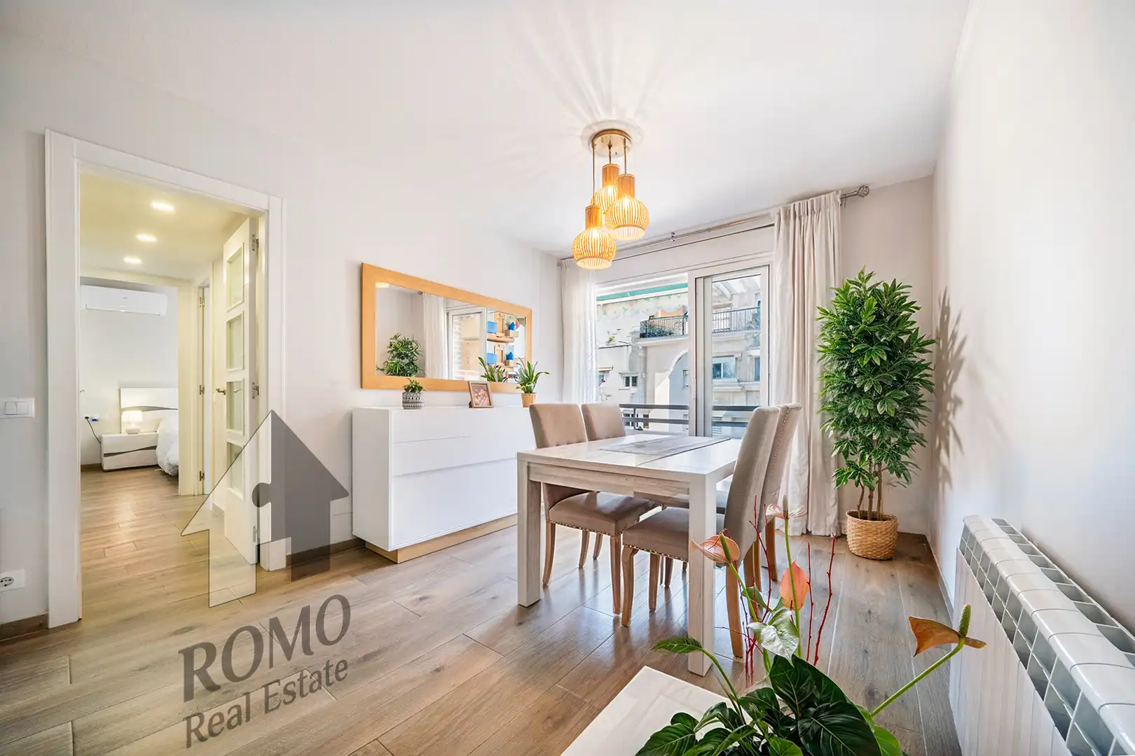 Vista exterior de Piso en venta en Santa Perpètua de Mogoda con Calefacción y Balcón