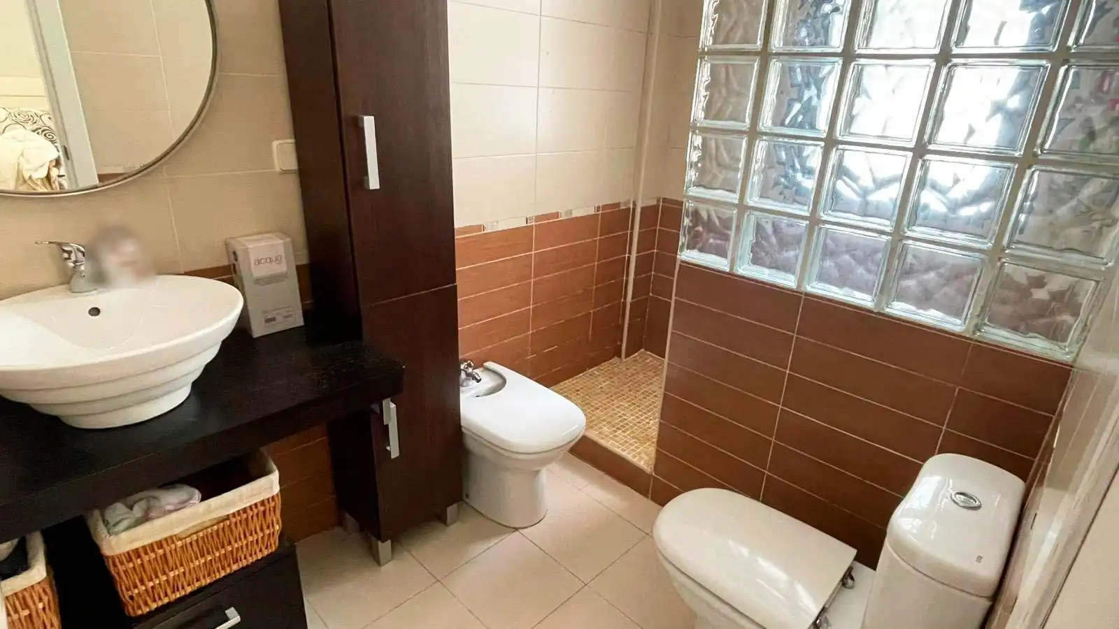 Bathroom of Houses for sale in Córdoba  with Air Conditioner, Heating and Swimming Pool