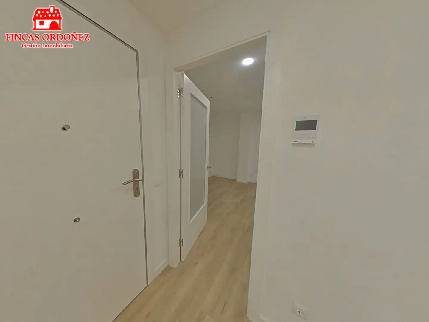 Wohnung zum Verkauf in Sant Andreu de la Barca mit Klimaanlage, Heizung und Balkon