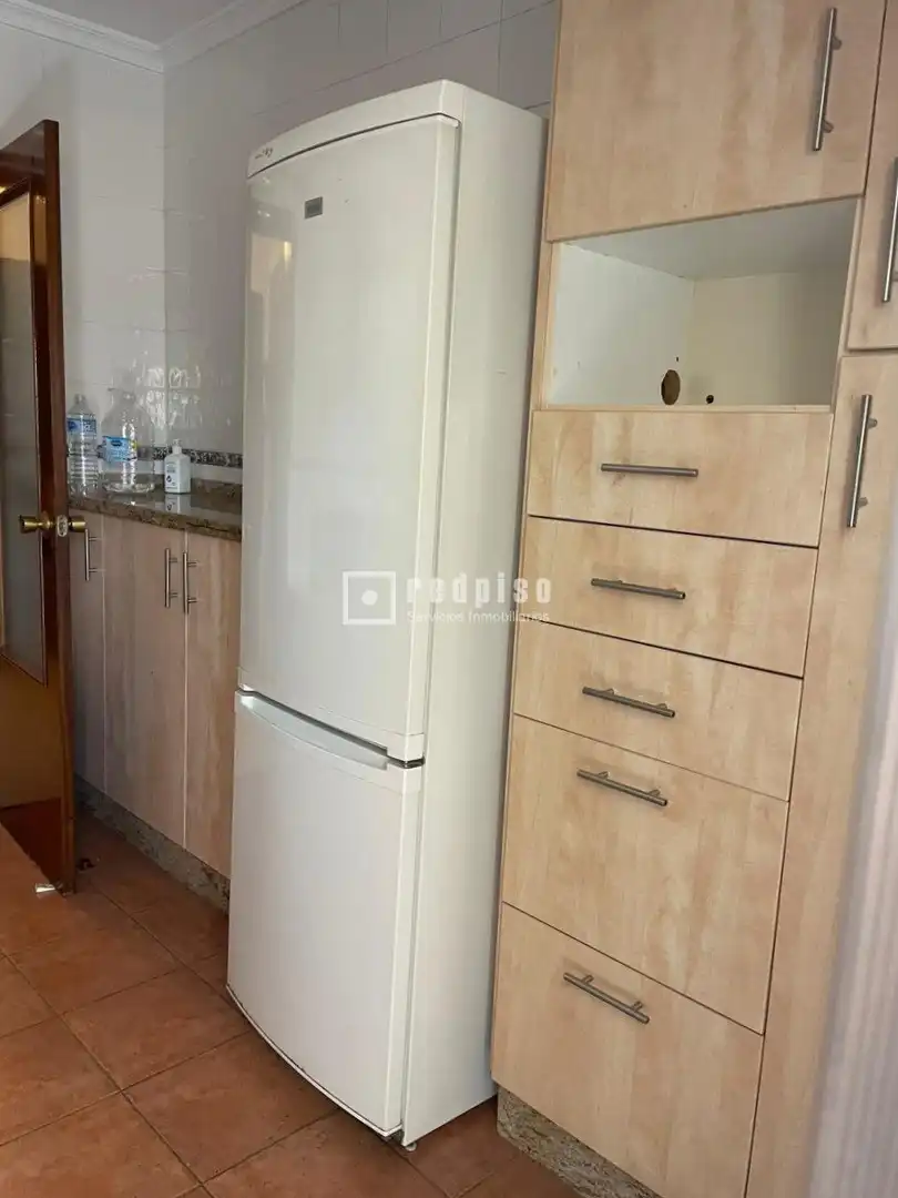 Piso en venta en El Cónsul - Ciudad Universitaria - El Romeral