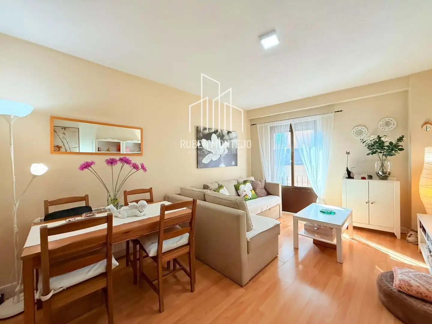 Sala de estar de Piso en venta en Salamanca con Calefacción, Amueblado y Horno