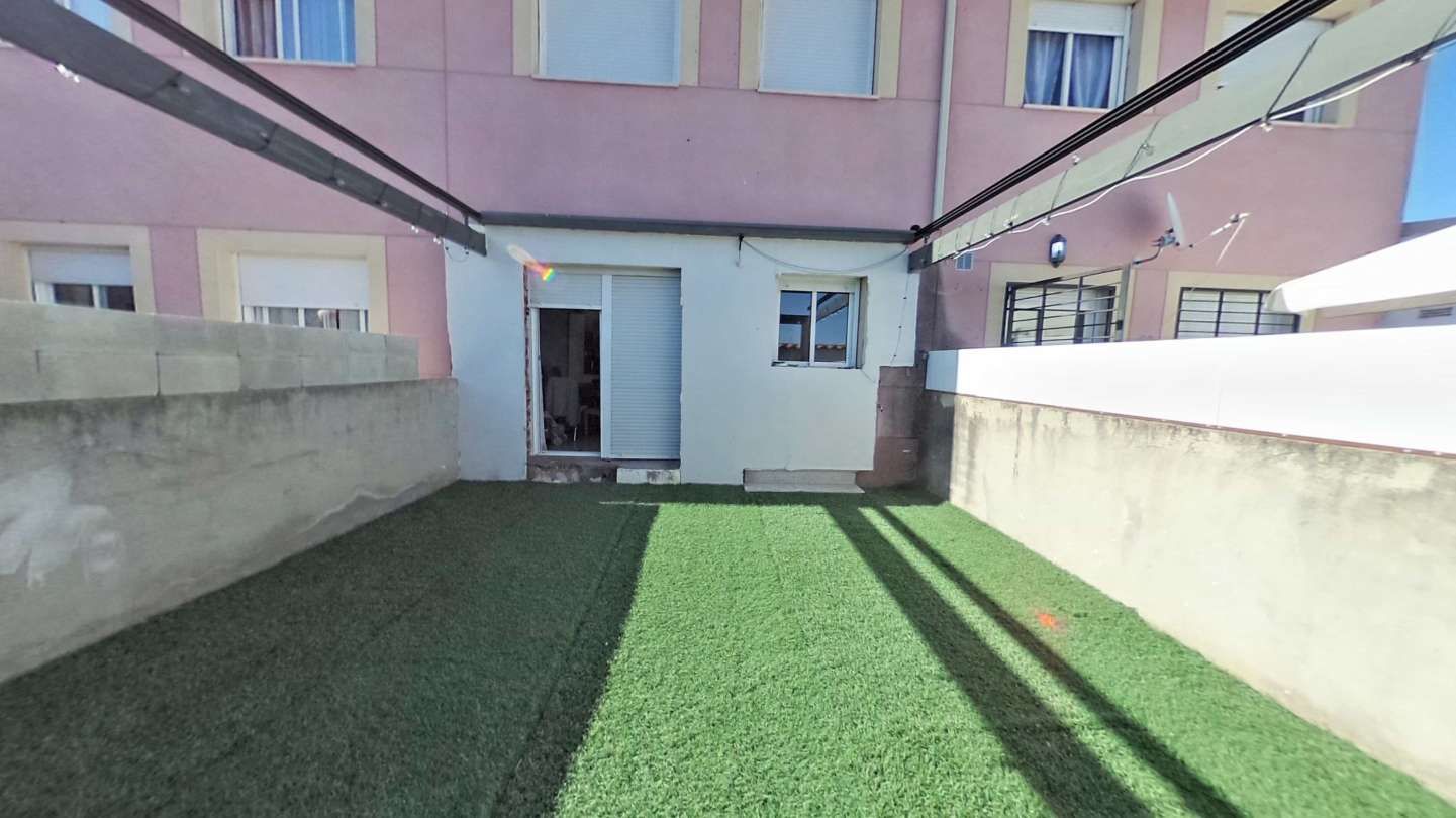 Terrassa de Casa o xalet en venda en El Carpio de Tajo amb Calefacció, Jardí privat i Terrassa