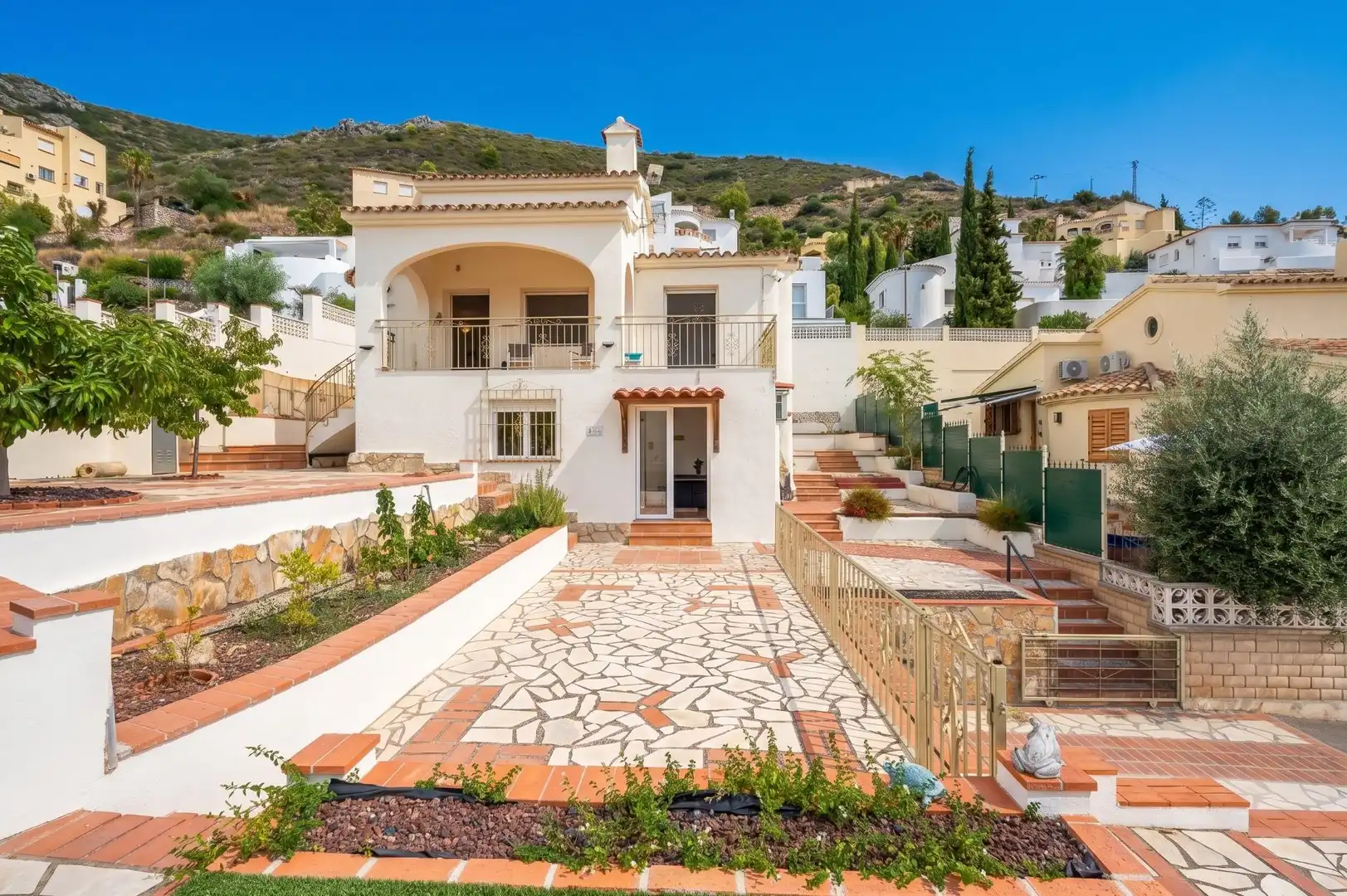 Vista exterior de Casa o chalet en venta en Xaló con Aire acondicionado, Jardín privado y Terraza