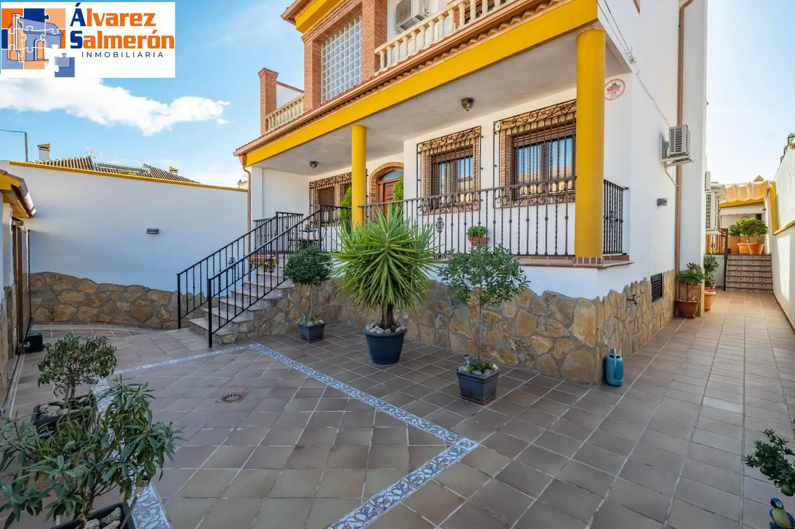 Jardí de Casa o xalet en venda en Albolote amb Aire condicionat, Calefacció i Terrassa
