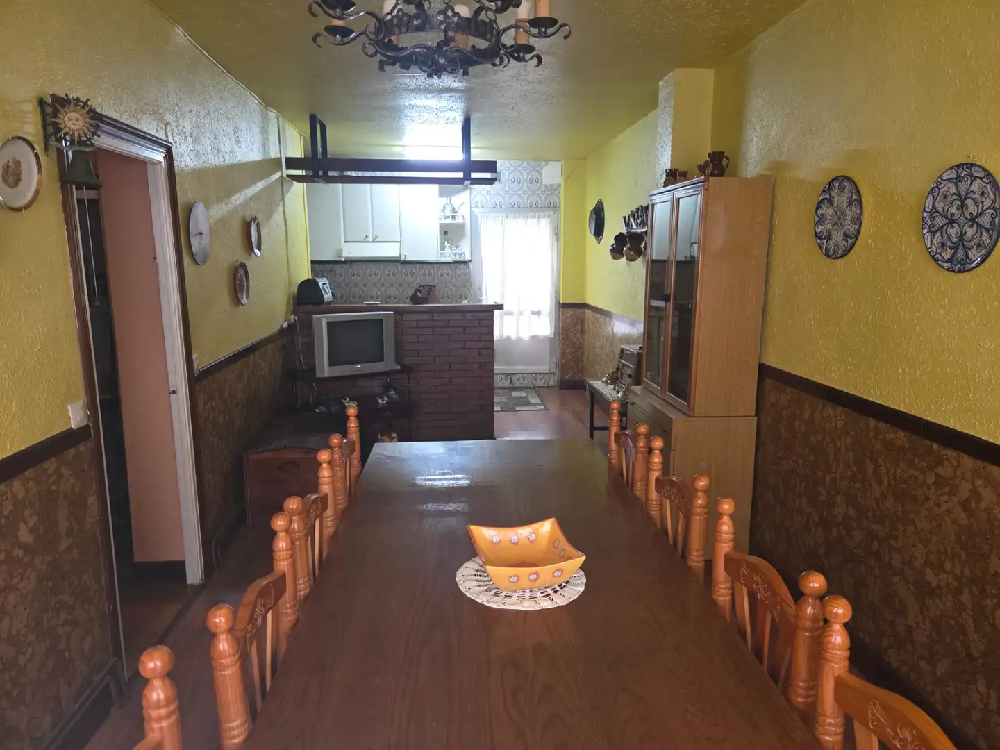 Kitchen of Houses for sale in Meneses de Campos  with Heating, Parquet flooring and Furnished