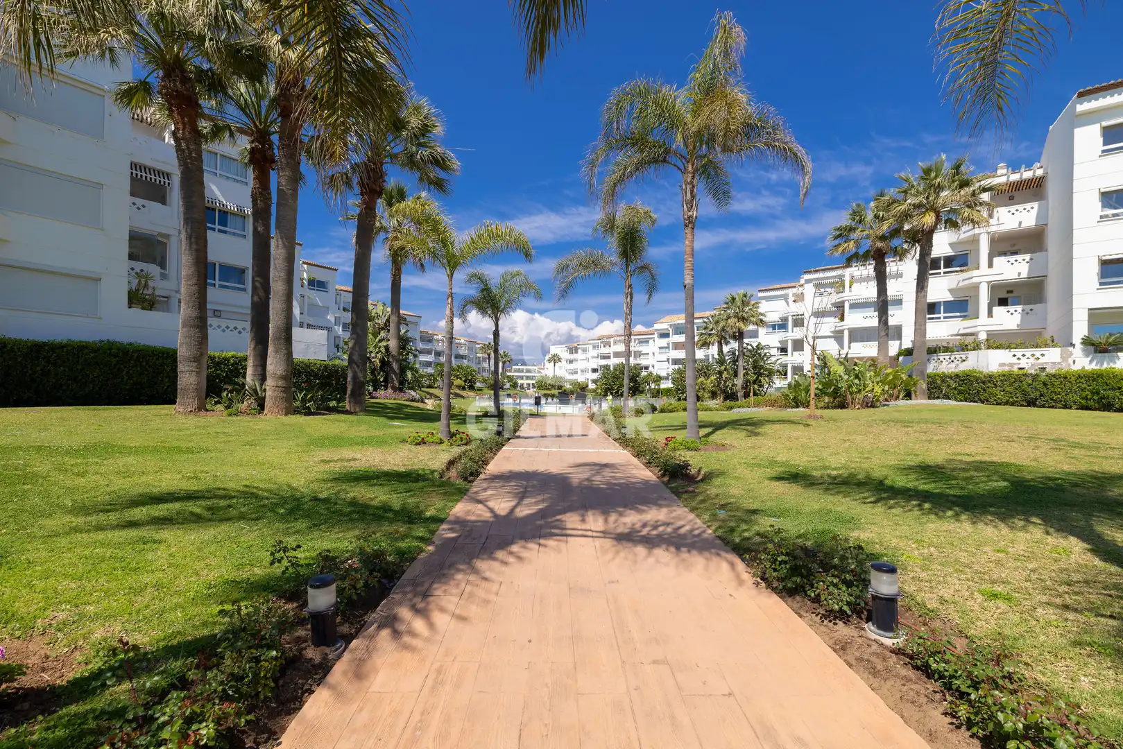 Apartament amb terrassa en venda a Nueva Andalucía, imagen 44